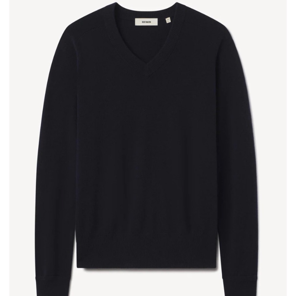NWT Buck Mason California Cashmere V-neck sweater in navy - Picture 4 of 5